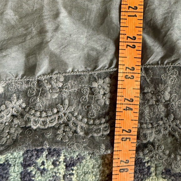 Tempo Paris Lag & Look Charcoal Lace Bottom Romantic Victorian Blouse Top Boho - Picture 10 of 10